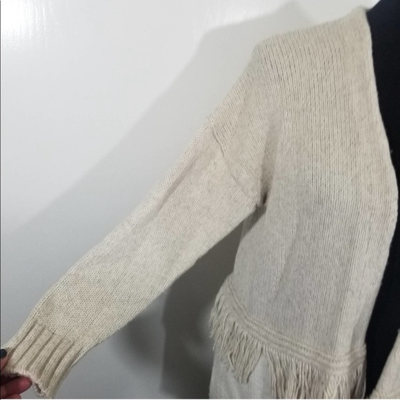 Madewell Cream White  Fringe Cottage Core  Sweater - Picture 6 of 10